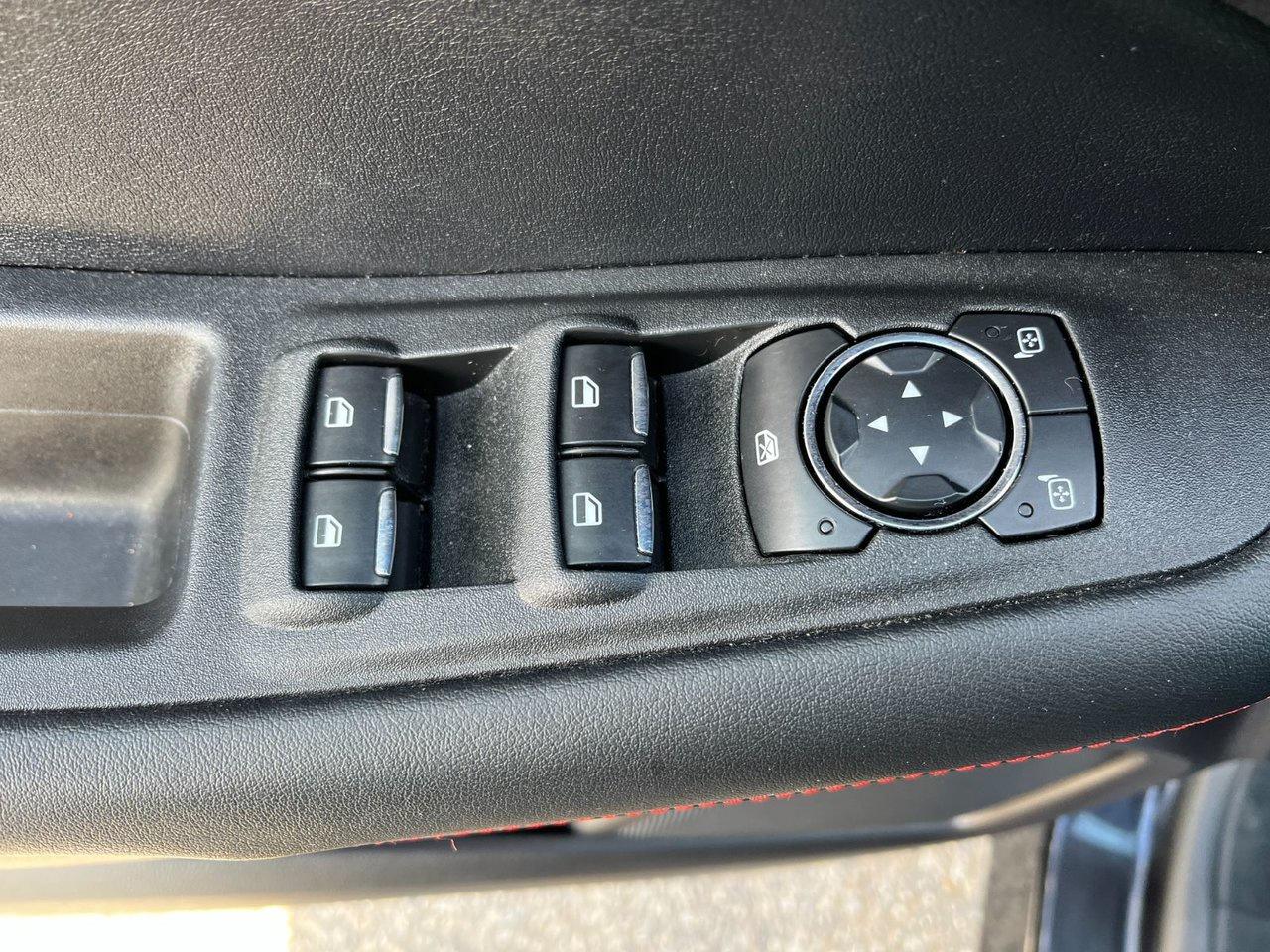 2021 Ford Edge ST Line AWD Photo