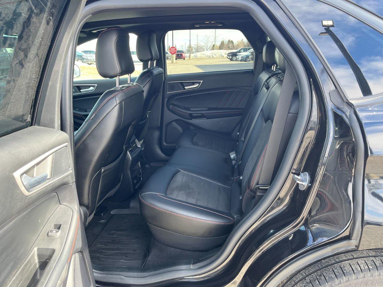 2021 Ford Edge ST Line AWD Photo