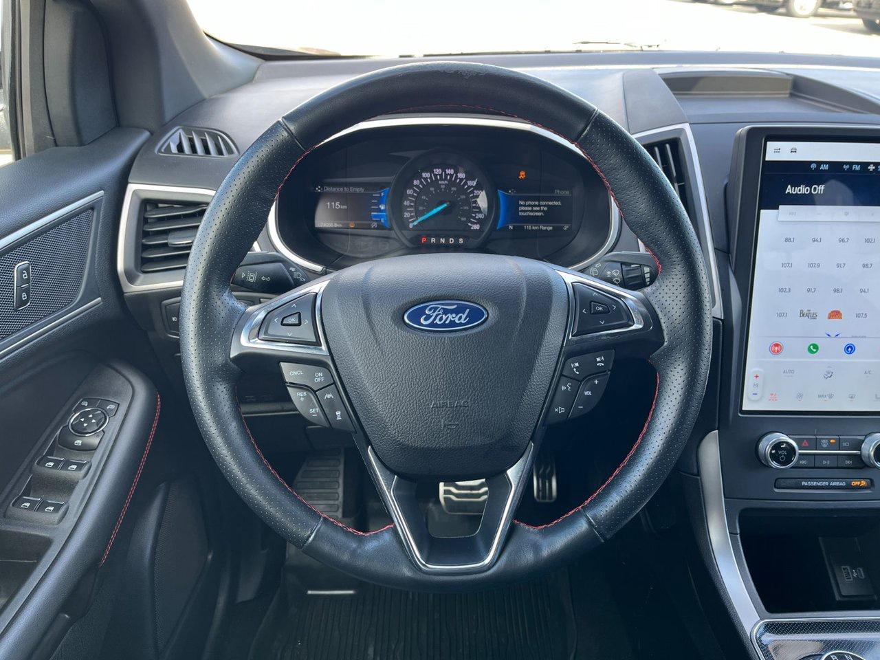 2021 Ford Edge ST Line AWD Photo