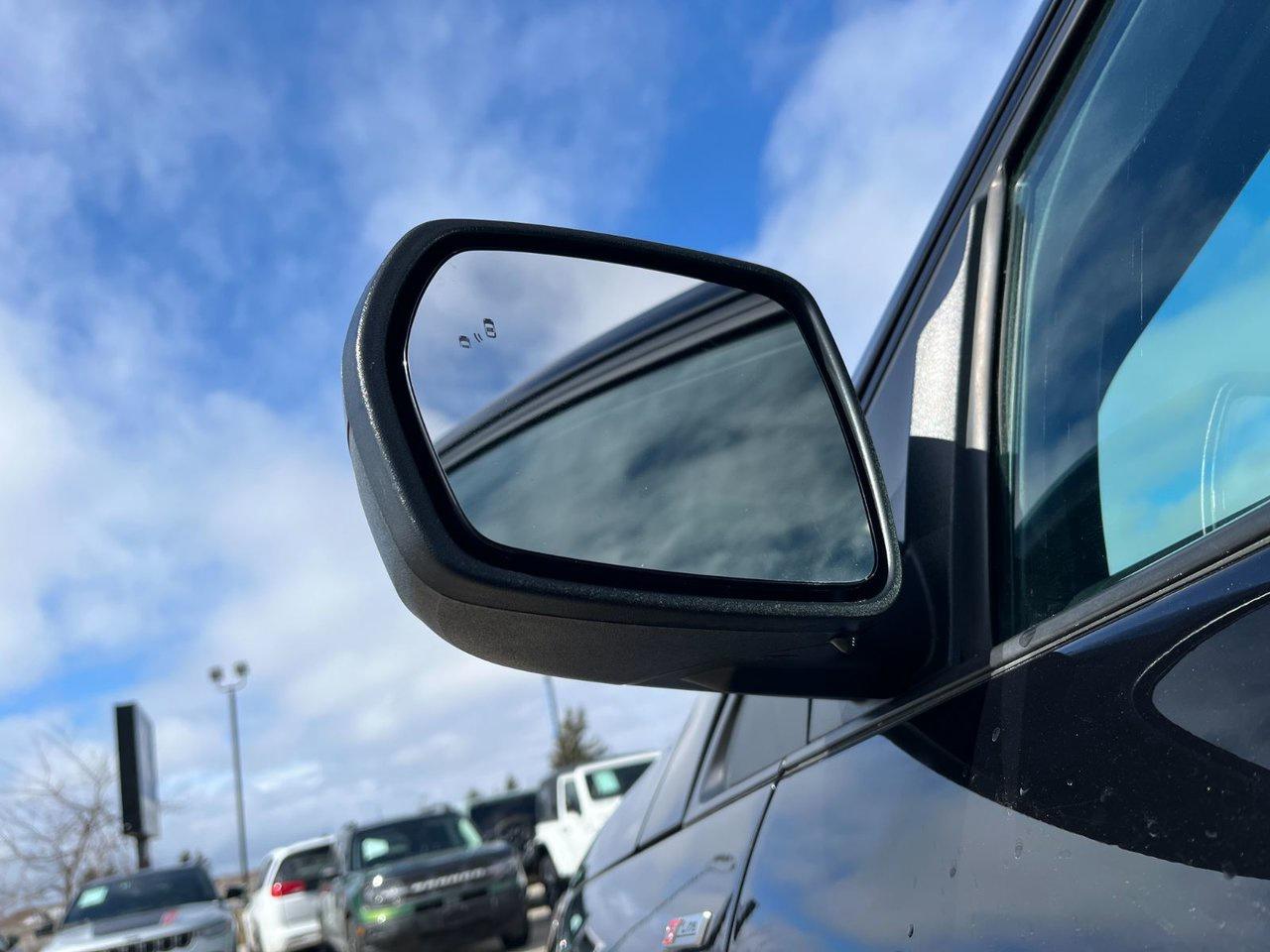 2021 Ford Edge ST Line AWD Photo