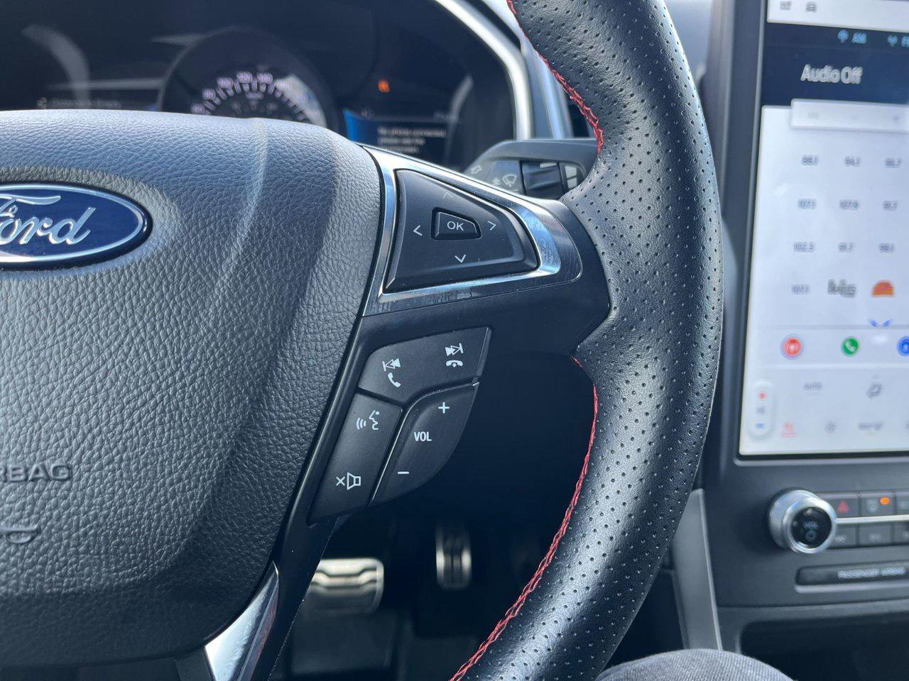 2021 Ford Edge ST Line AWD Photo