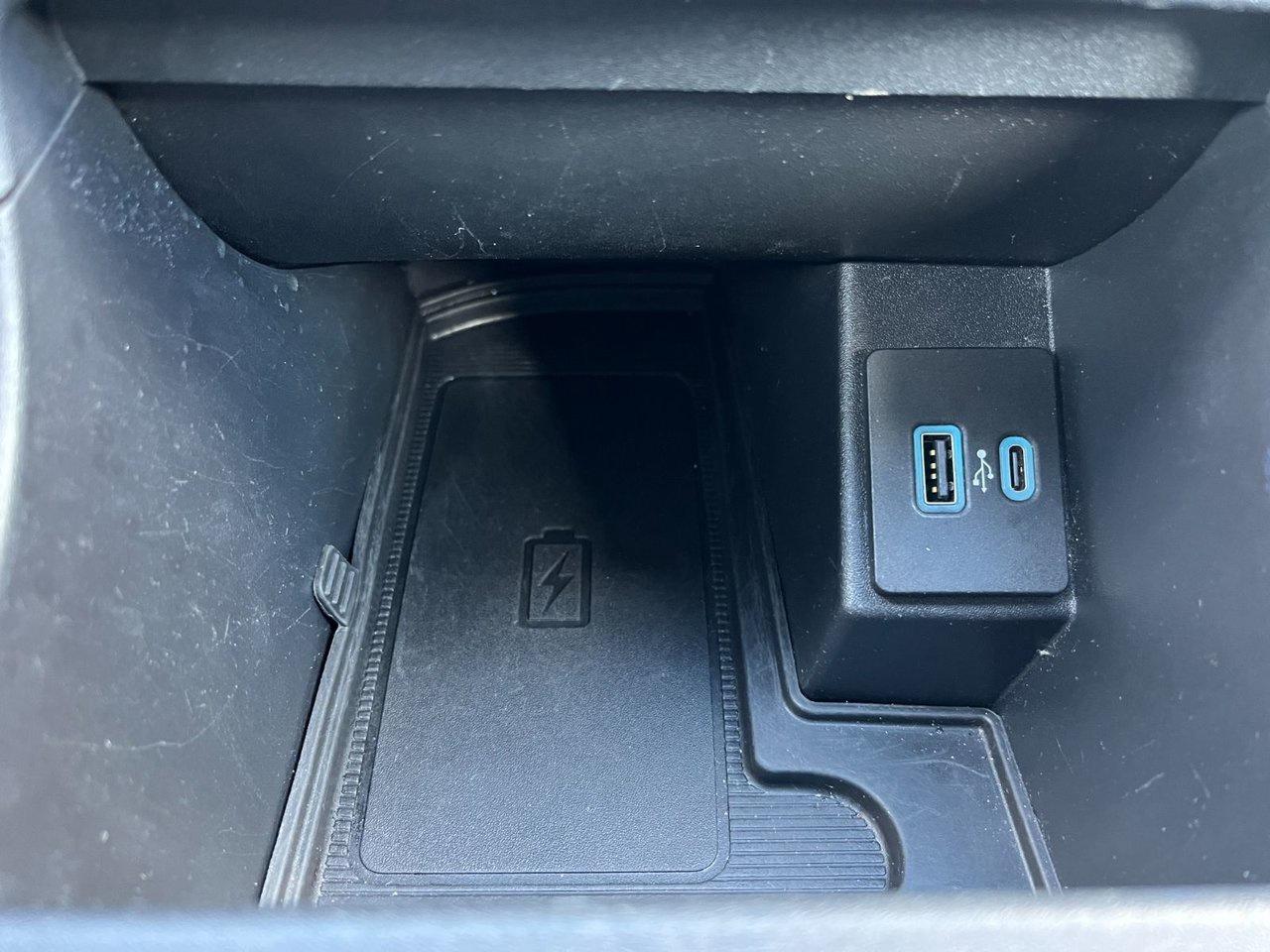 2021 Ford Edge ST Line AWD Photo