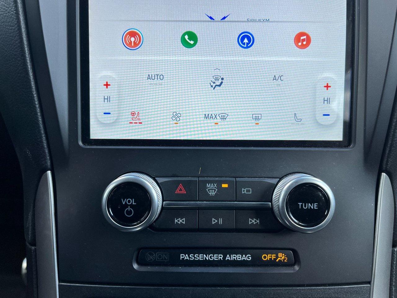 2021 Ford Edge ST Line AWD Photo