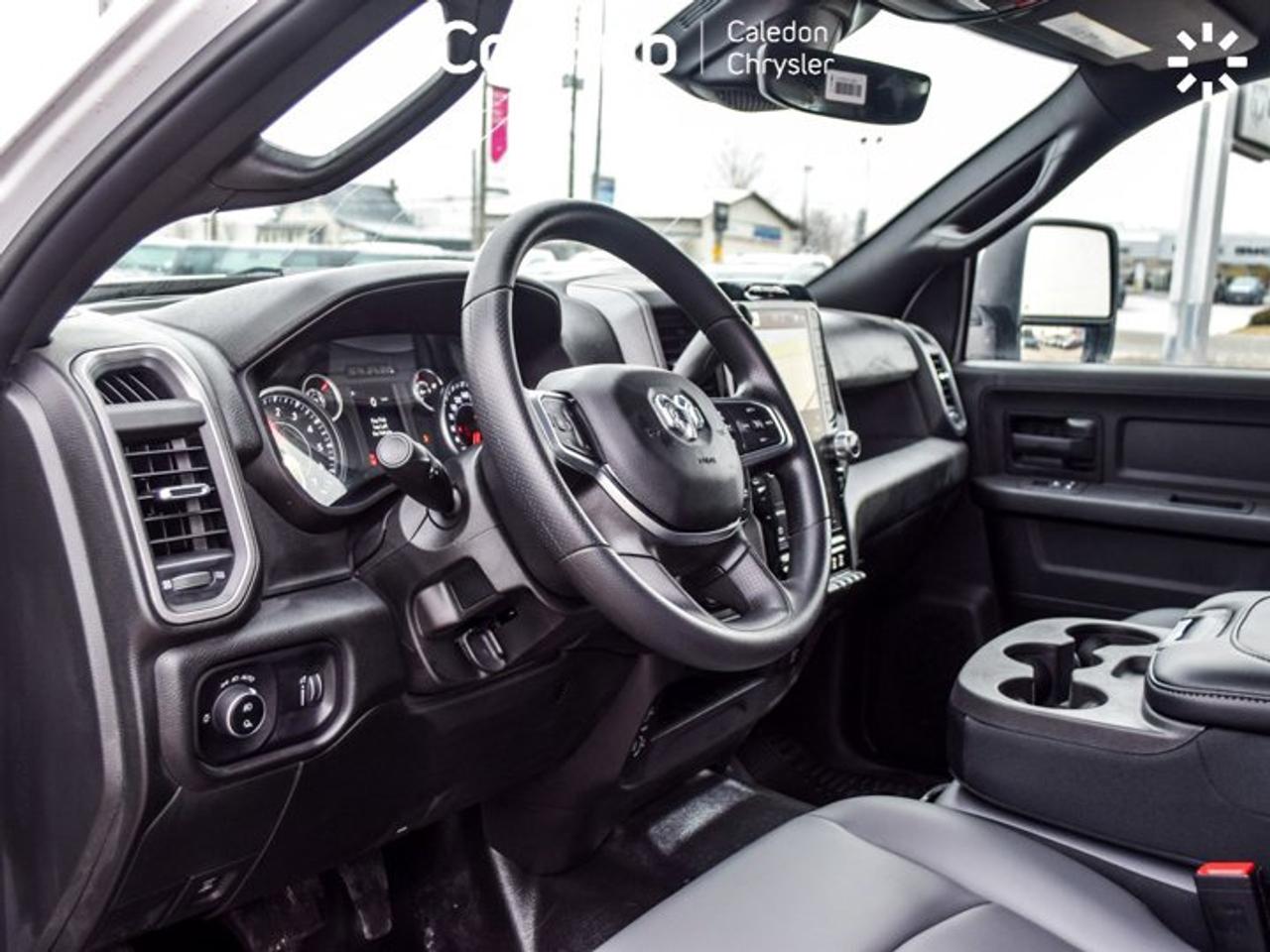 2025 RAM 2500 Tradesman 4x4 Crew Cab 6'4" Box 12"Display Tradesman Level 1 Equipment Photo