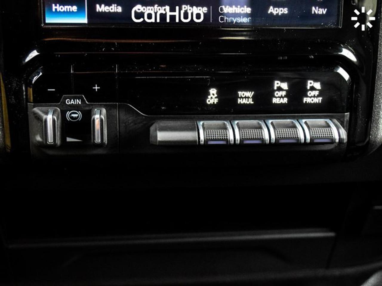 2025 RAM 2500 Tradesman 4x4 Crew Cab 6'4" Box 12"Display Tradesman Level 1 Equipment Photo