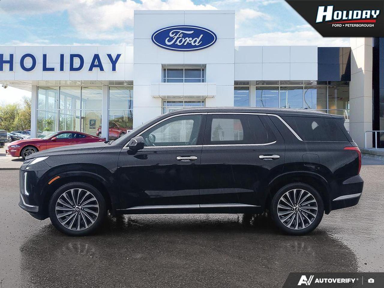 2024 Hyundai PALISADE Ultimate Calligraphy Photo2