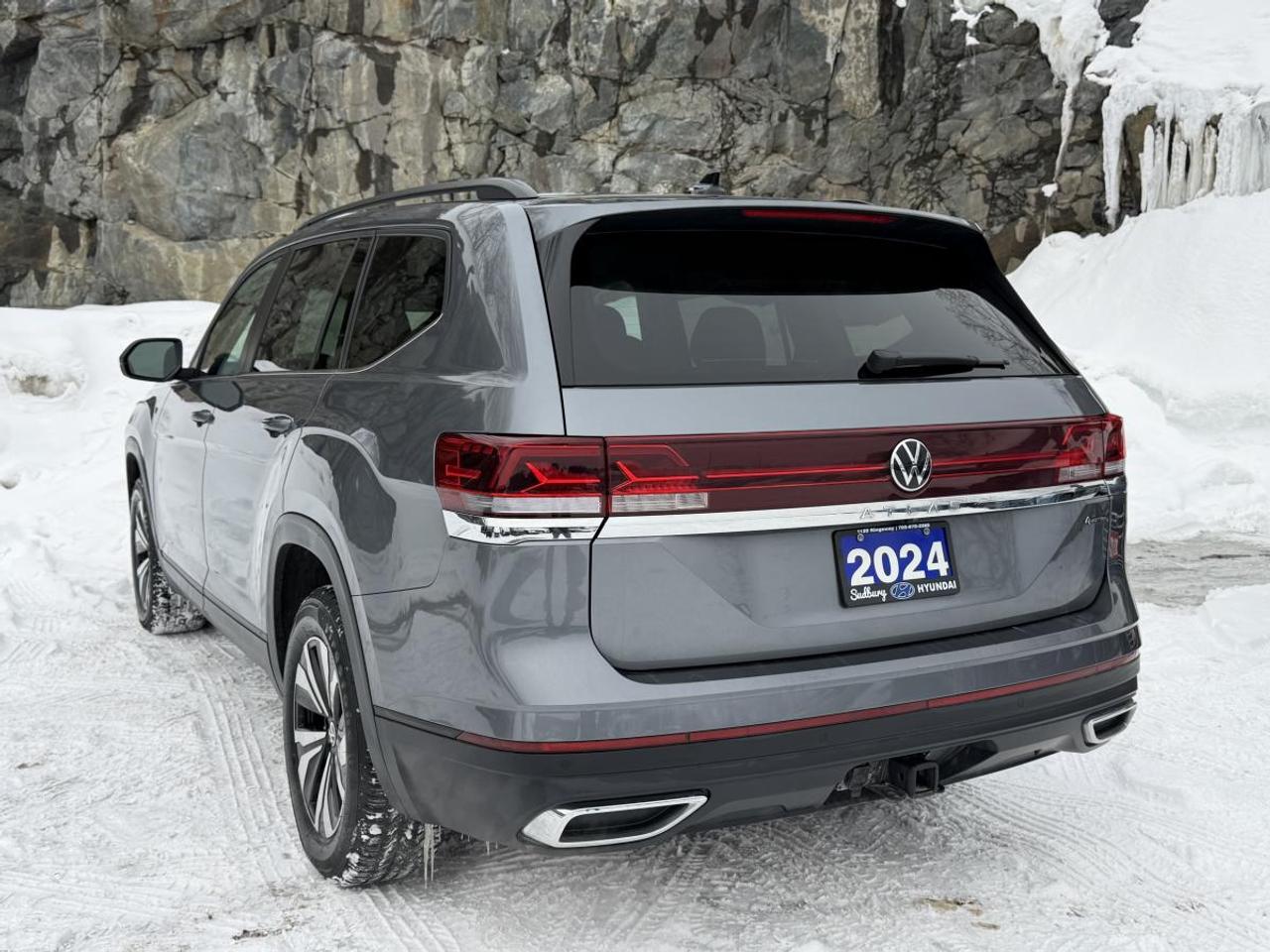 2024 Volkswagen Atlas Comfortline 2.0 TSI 4MOTION Photo