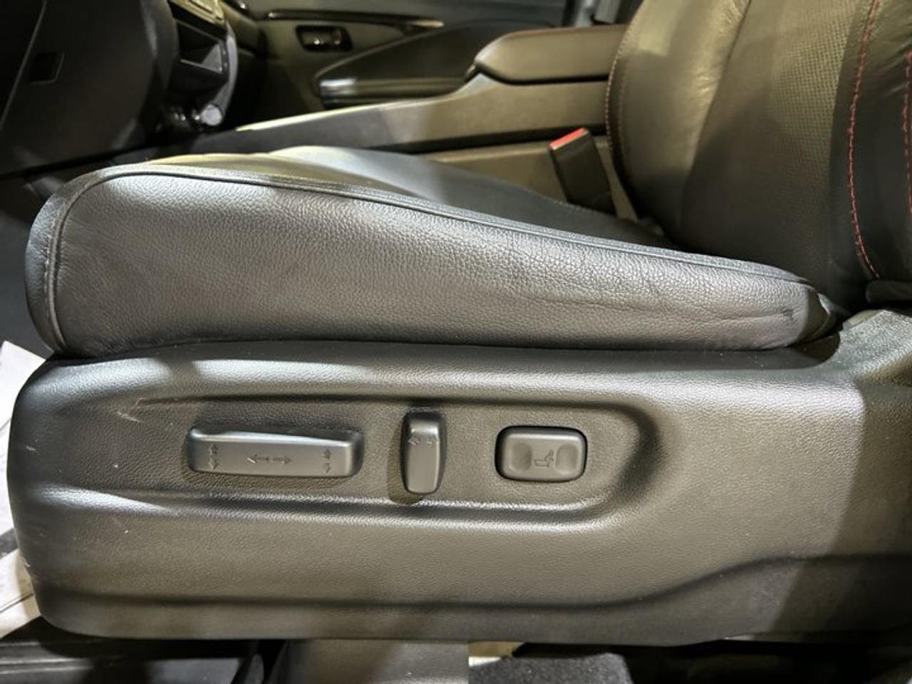 2025 Honda Passport Black Edition AWD | One owner | No accidents Photo