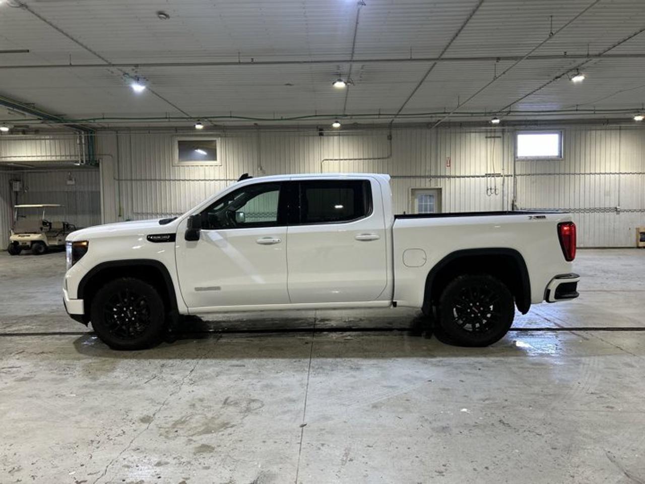 2025 GMC Sierra 1500 Elevation Crew Cab 4WD | Heated Steering | No accidents Photo
