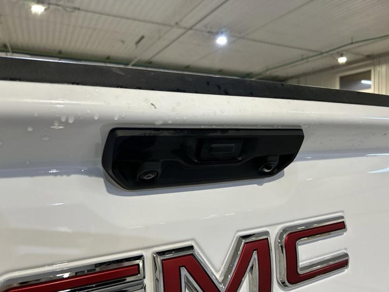 2025 GMC Sierra 1500 Elevation Crew Cab 4WD | Heated Steering | No accidents Photo