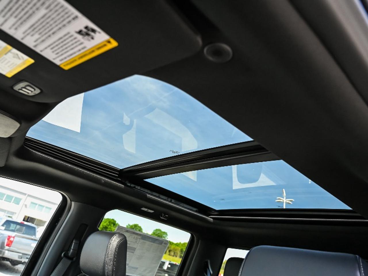 2026 Ford F-150 Lariat Photo