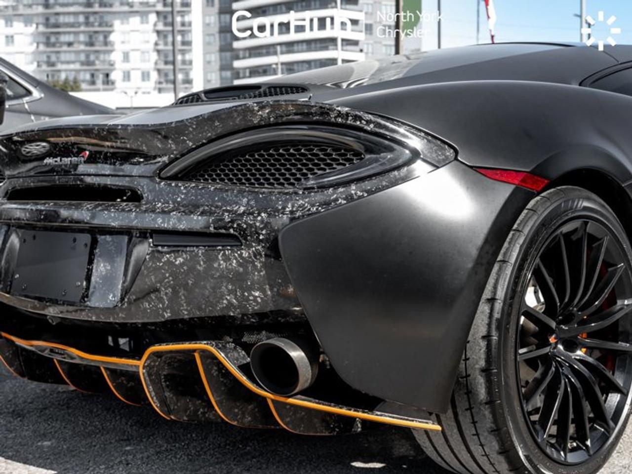 2017 McLaren 570GT Panoroof Fabspeed Exhaust Bowers & Wilkins Audio Navi Backup Cam Photo