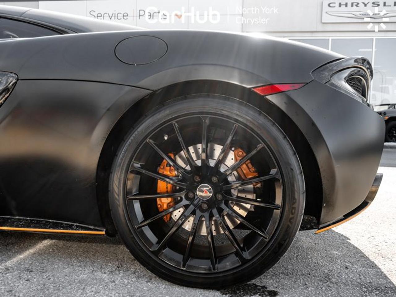 2017 McLaren 570GT Panoroof Fabspeed Exhaust Bowers & Wilkins Audio Navi Backup Cam Photo