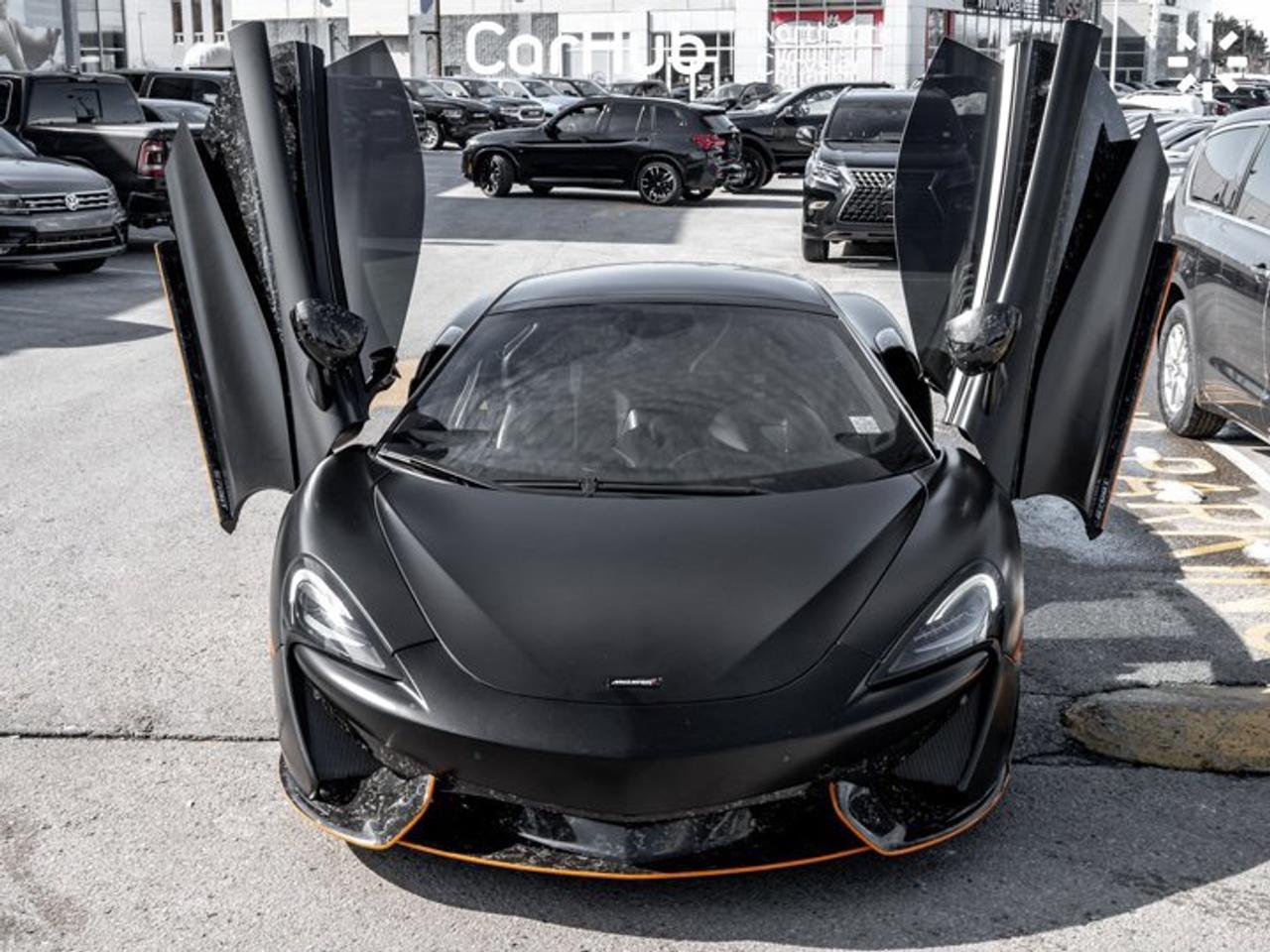 2017 McLaren 570GT Panoroof Fabspeed Exhaust Bowers & Wilkins Audio Navi Backup Cam Photo