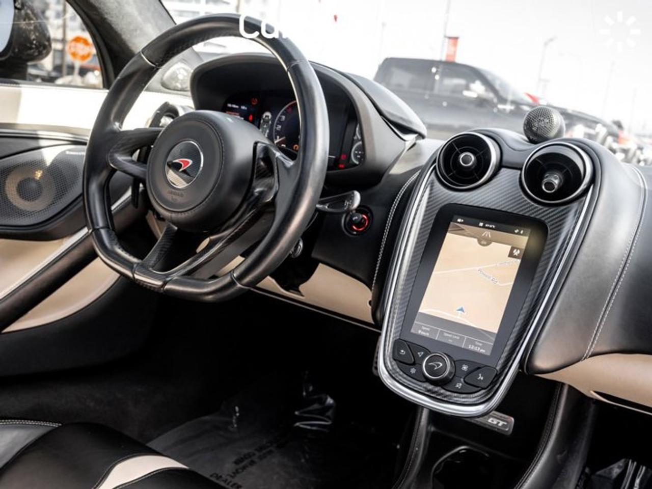 2017 McLaren 570GT Panoroof Fabspeed Exhaust Bowers & Wilkins Audio Navi Backup Cam Photo