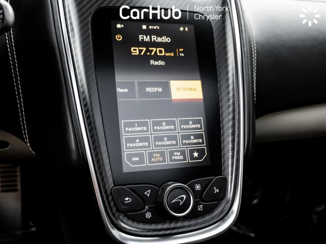 2017 McLaren 570GT Panoroof Fabspeed Exhaust Bowers & Wilkins Audio Navi Backup Cam Photo