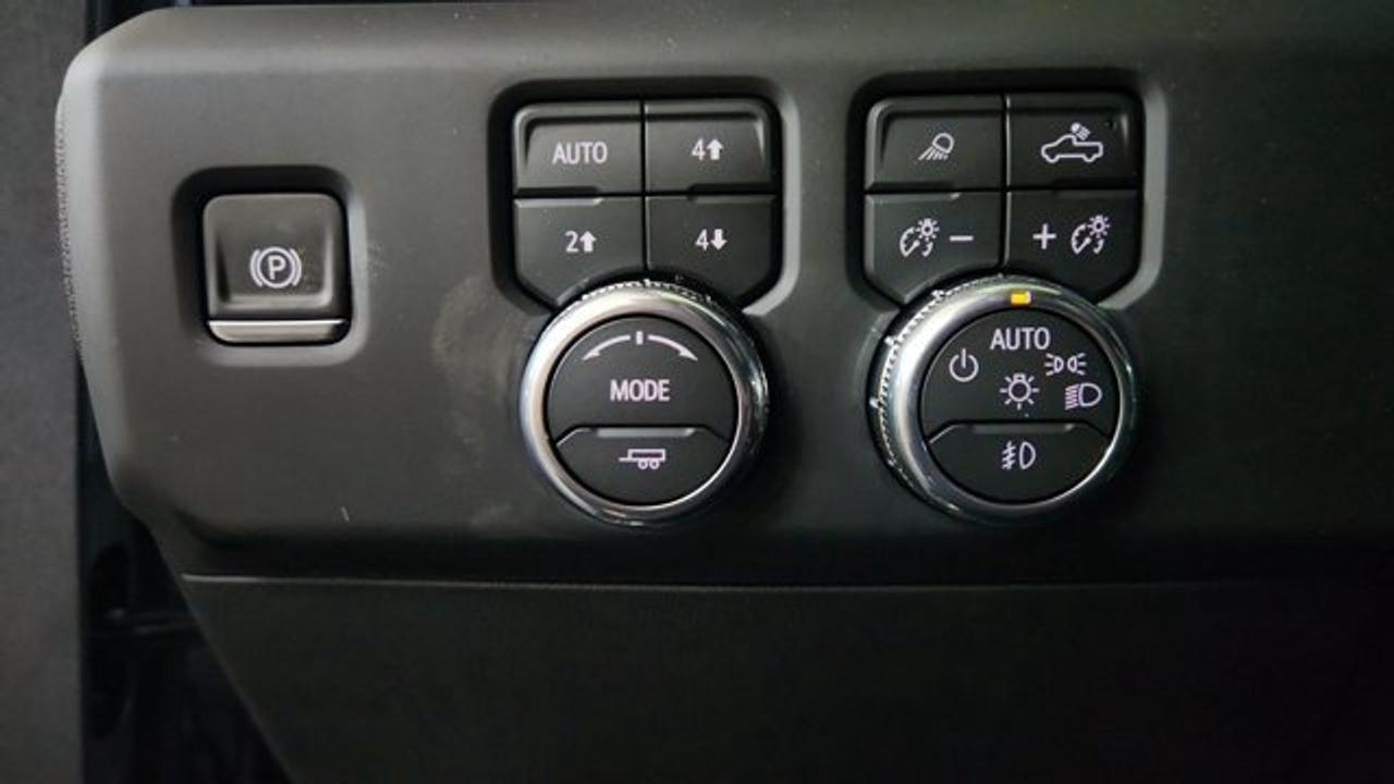 13742708