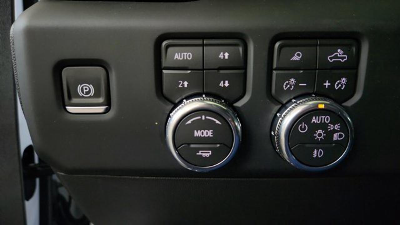 13742747