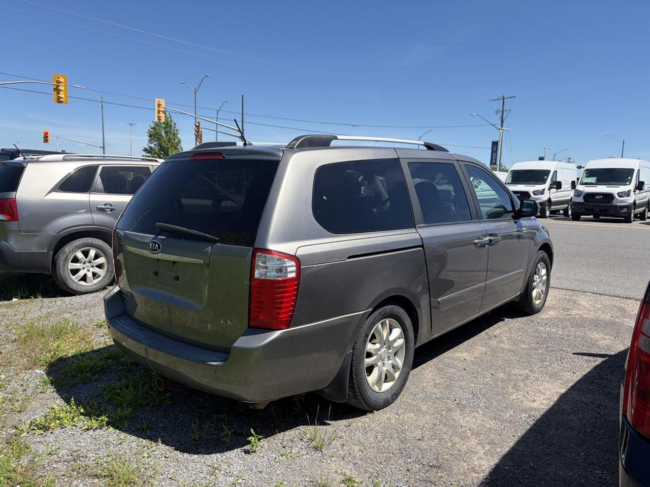 2010 Kia Sedona EX Photo