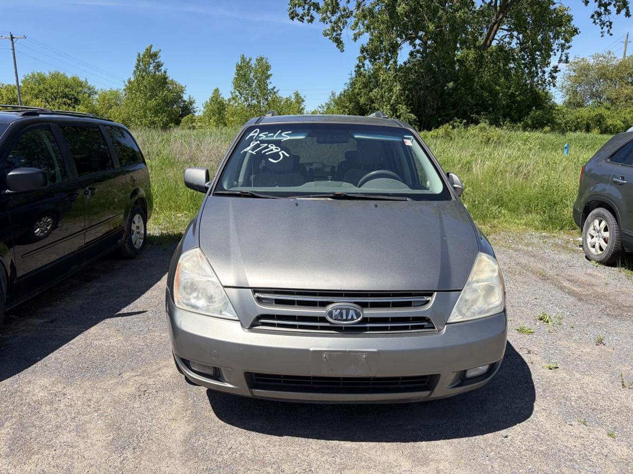 2010 Kia Sedona EX Photo