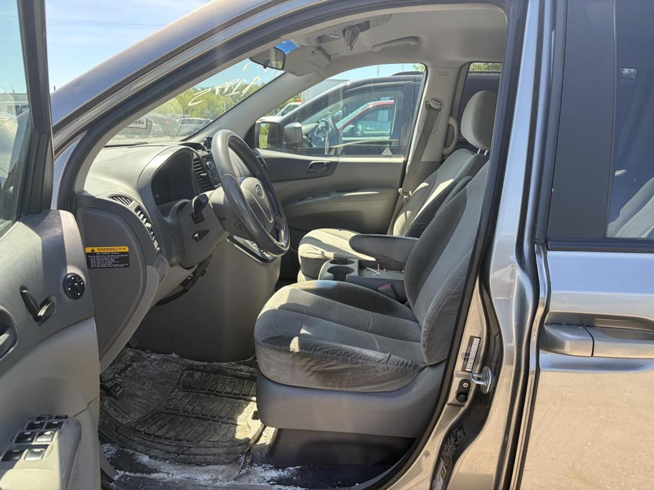2010 Kia Sedona EX Photo