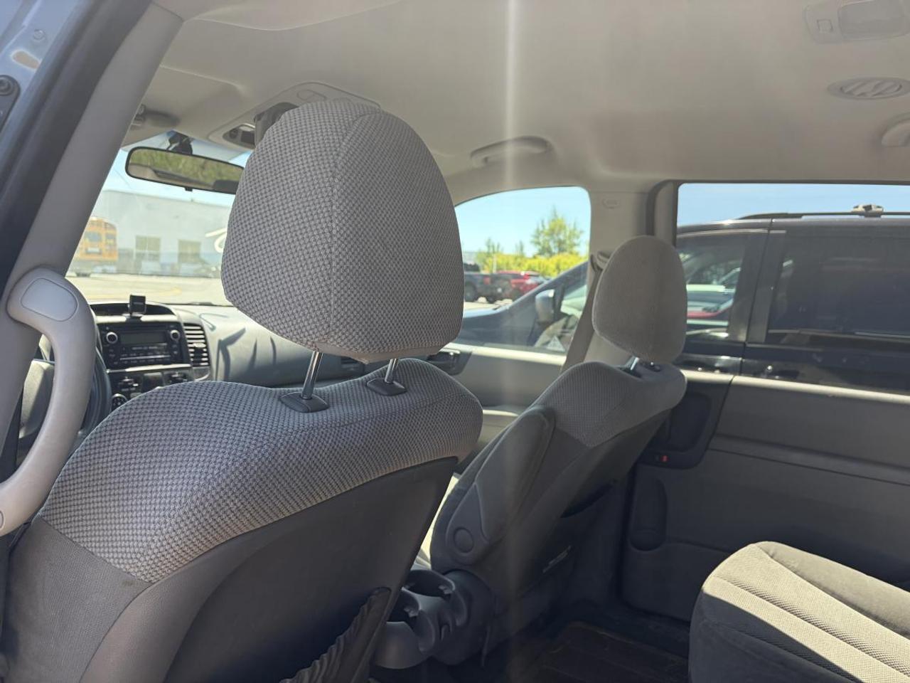 2010 Kia Sedona EX Photo