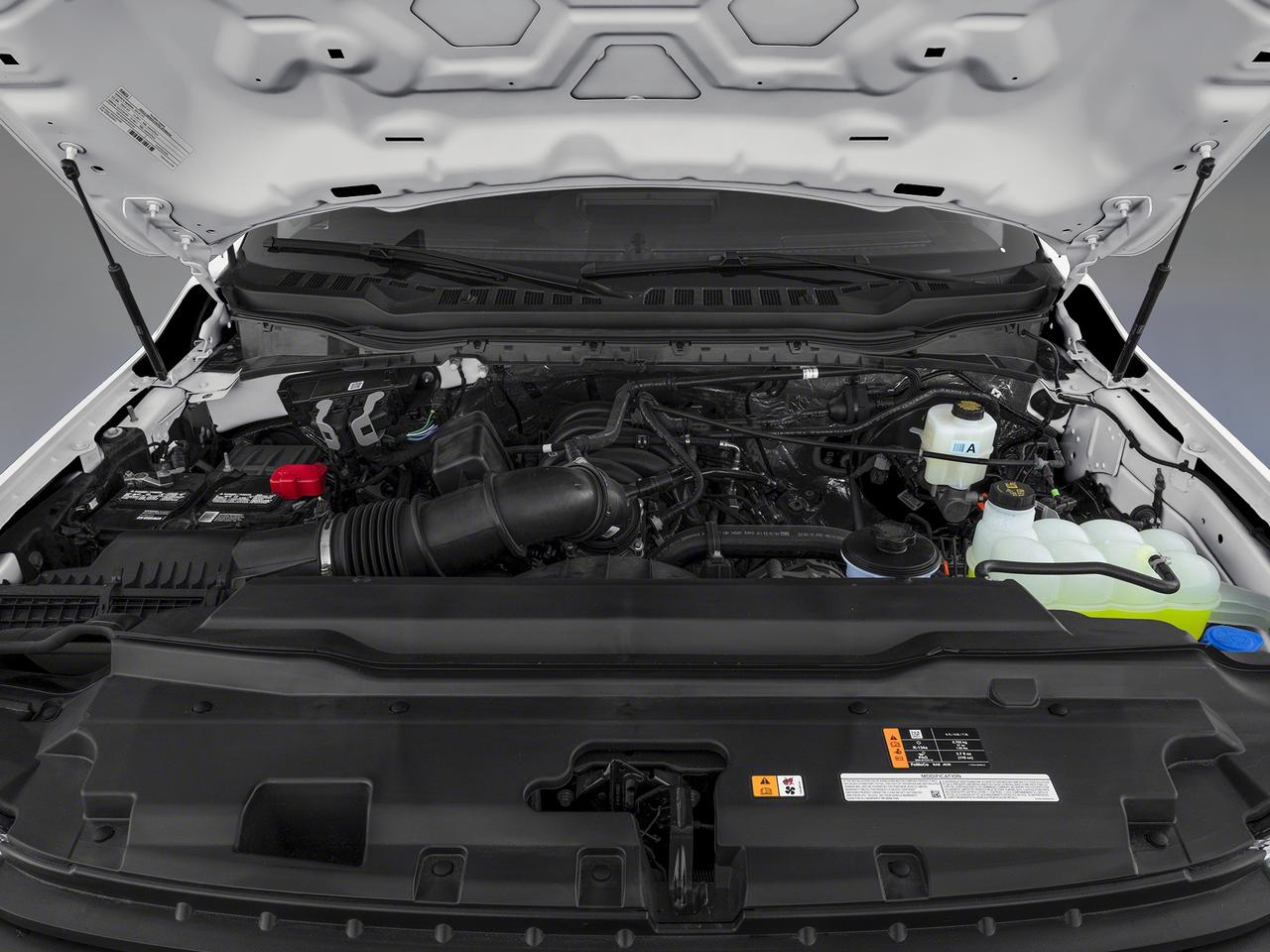 2026 Ford F-350 Super Duty SRW XLT Photo