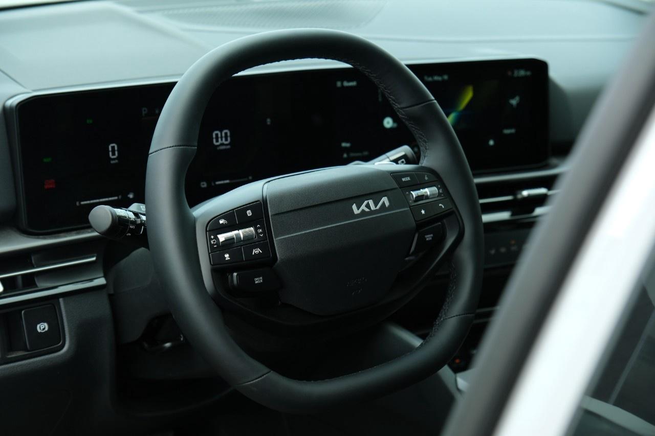 2026 Kia Sportage Hybrid EX Premium AWD Photo