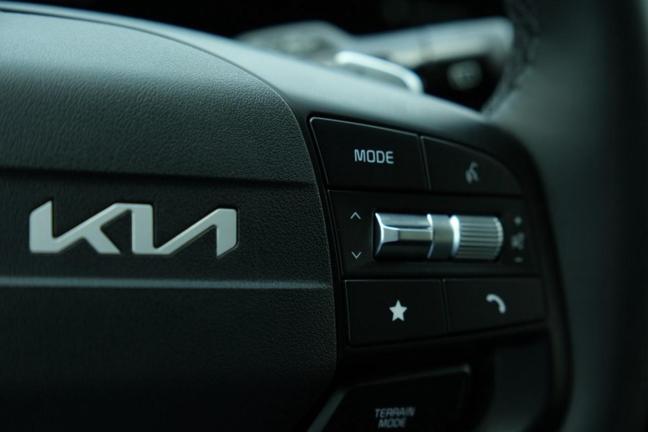 2026 Kia Sportage Hybrid EX Premium AWD Photo