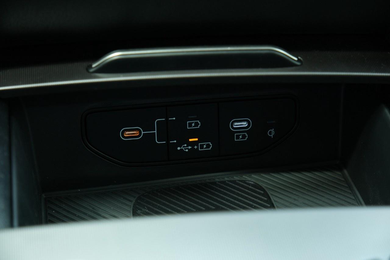 2026 Kia Sportage Hybrid EX Premium AWD Photo