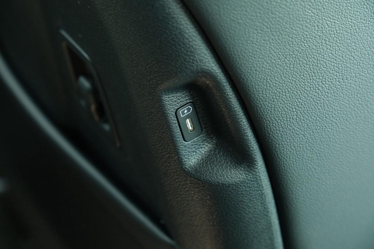 2026 Kia Sportage Hybrid EX Premium AWD Photo
