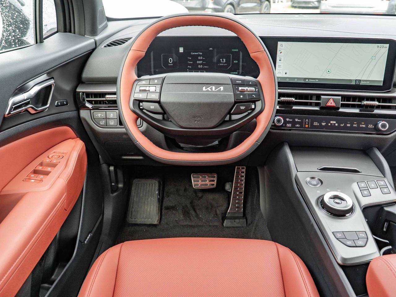 2026 Kia Sportage Hybrid SX AWD w/Red Interior Photo