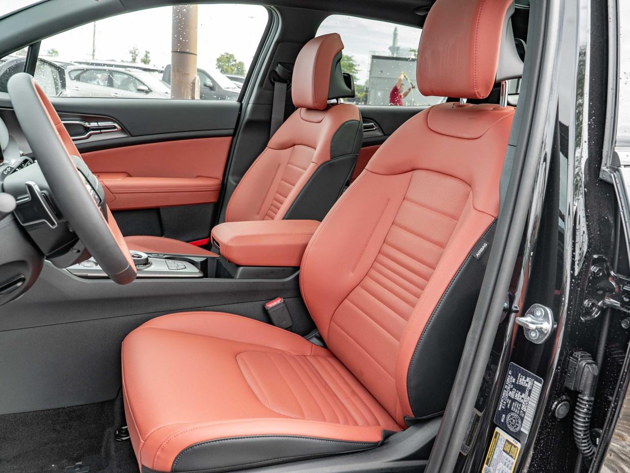 2026 Kia Sportage Hybrid SX AWD w/Red Interior Photo