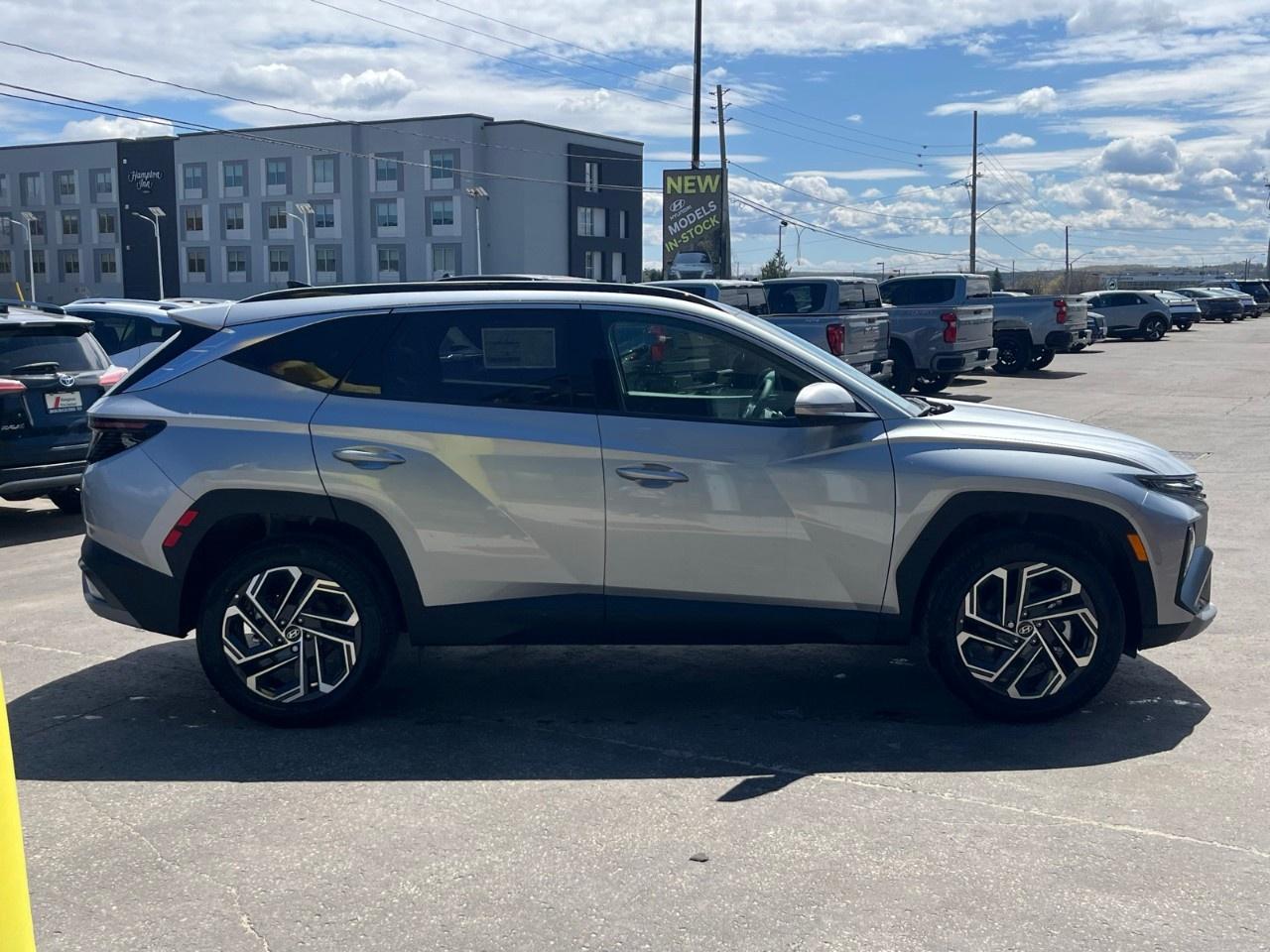 2026 Hyundai Tucson Hybrid Ultimate AWD Photo