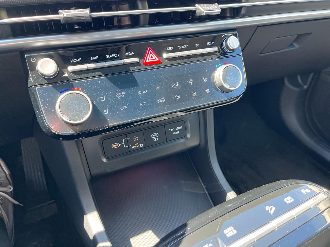 2026 Hyundai Tucson Hybrid Ultimate AWD Photo