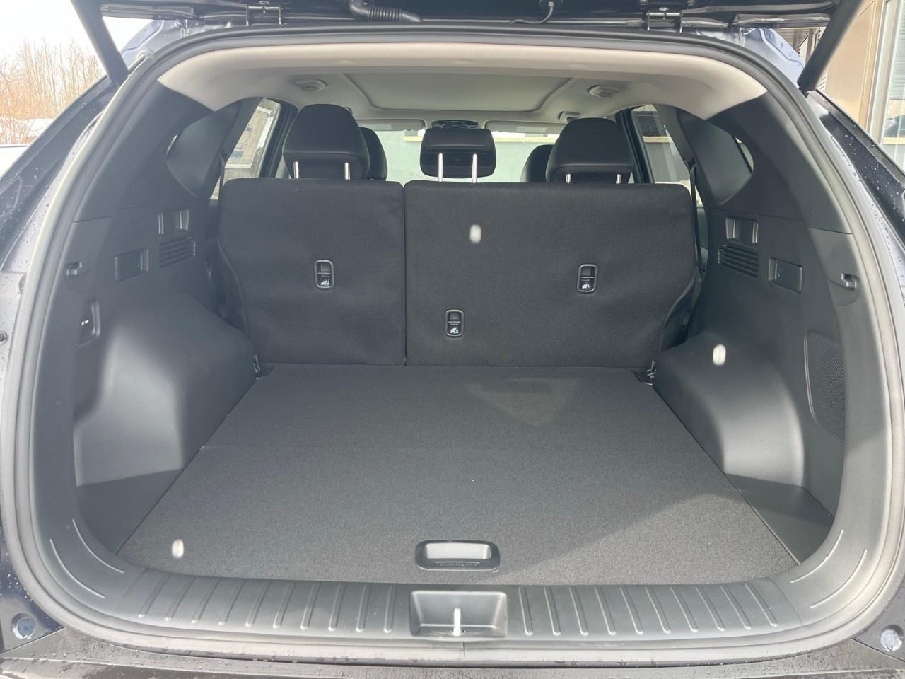 2026 Hyundai Tucson Hybrid Ultimate AWD Photo
