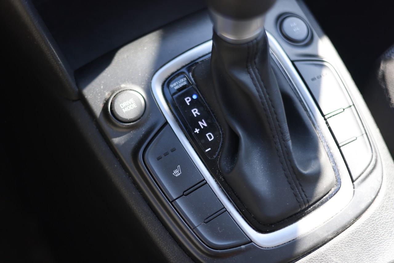 2019 Hyundai KONA 2.0L Essential AWD Photo