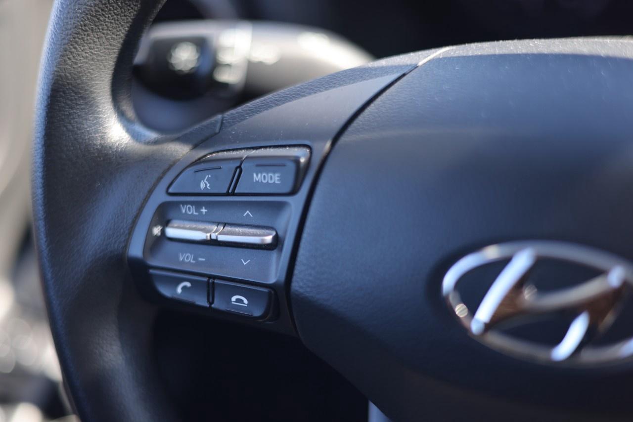 2019 Hyundai KONA 2.0L Essential AWD Photo