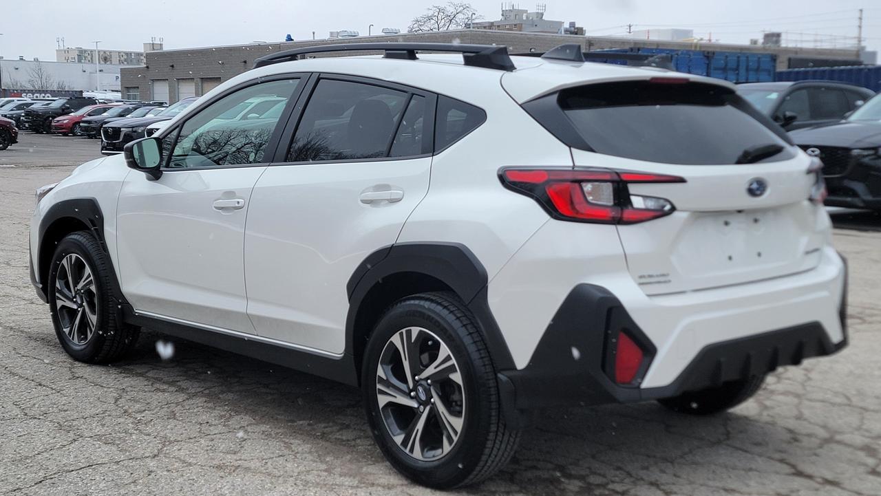 2024 Subaru XV Crosstrek Touring Photo2