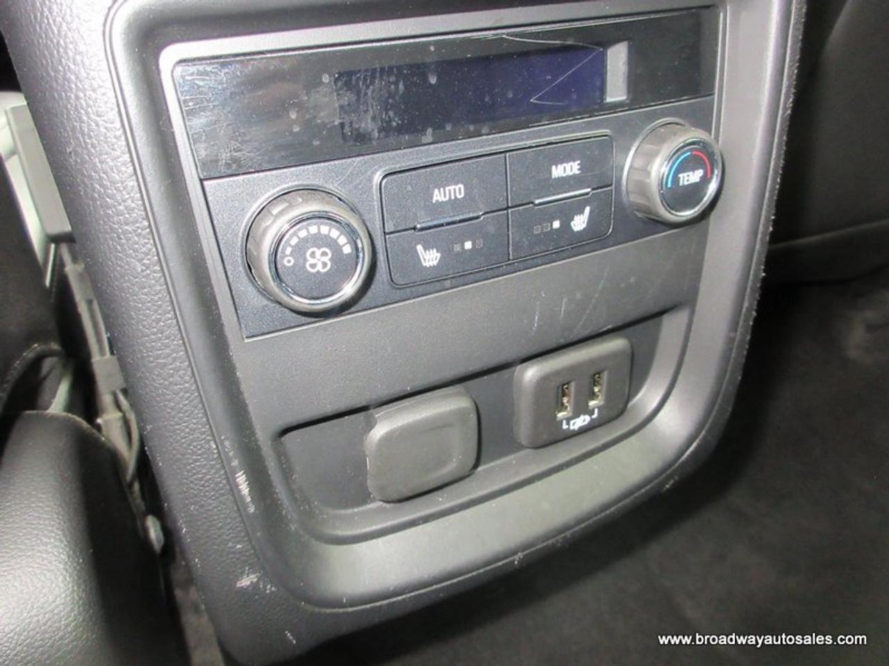 2019 Buick Envision ALL-WHEEL DRIVE ESSENCE-PACKAGE 5 PASSENGER 2.5L - DOHC.. LEATHER.. HEATED  SEATS.. PANORAMIC SUNROOF.. BACK-UP CAMERA.. BLUETOOTH SYSTEM.. Photo