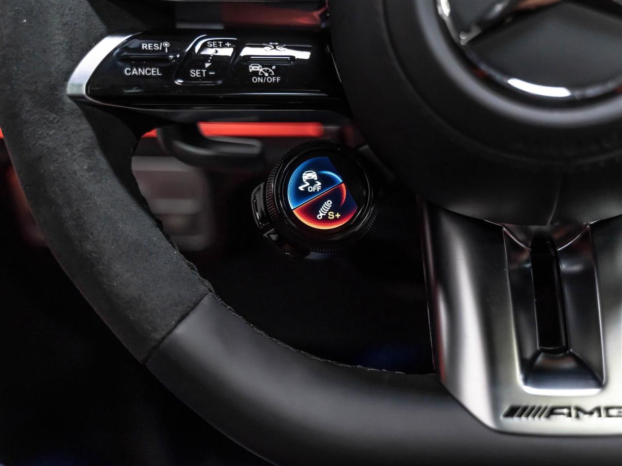 2024 Mercedes-Benz GLE AMG GLE 53|COUPE|AMG DRIVER PKG|NIGHT PKG|IDP|CARBON Photo