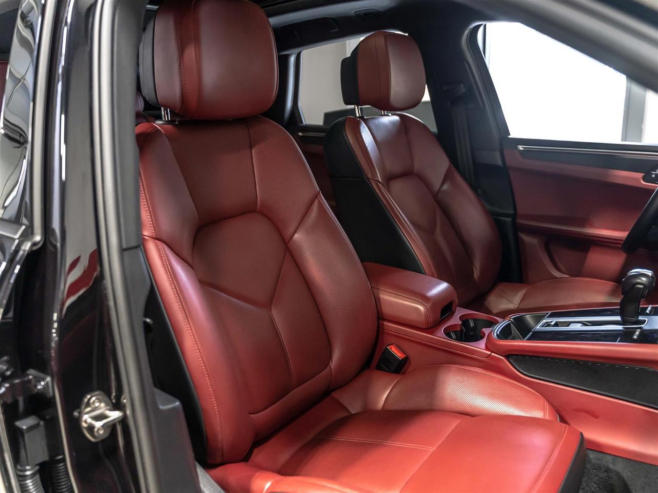 2023 Porsche Macan $468 BI WEEKLY $5000 DOWN **SPORT CHRONO PKG|ADAPT CRUISE|360CAM|BLINDSPOT|LOADED Photo