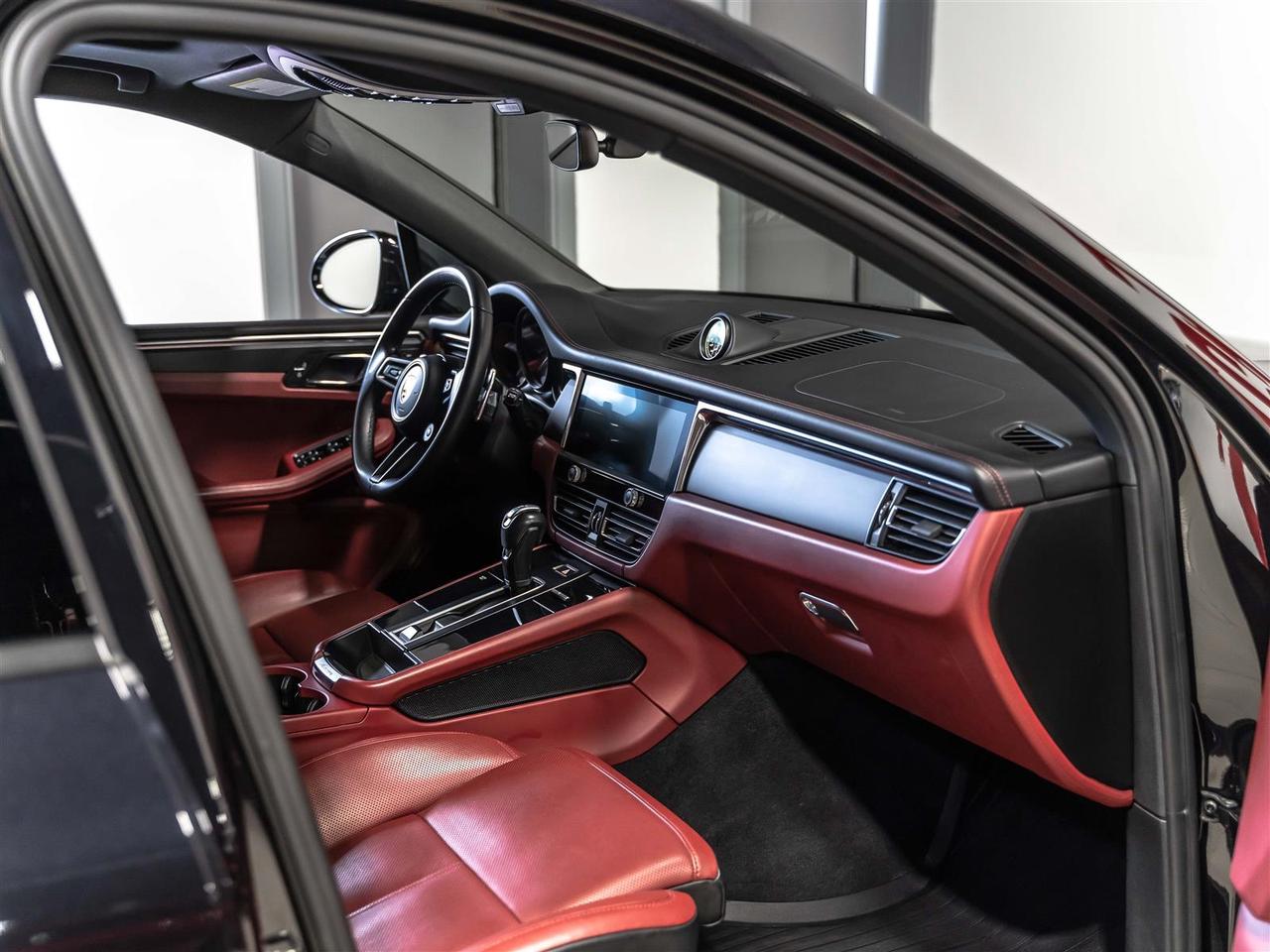 2023 Porsche Macan $468 BI WEEKLY $5000 DOWN **SPORT CHRONO PKG|ADAPT CRUISE|360CAM|BLINDSPOT|LOADED Photo