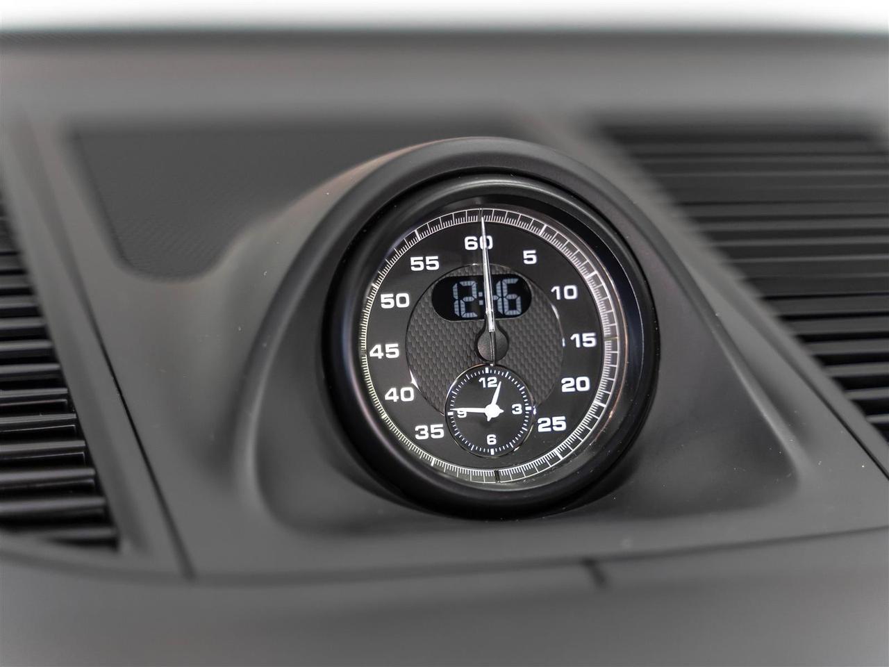 2023 Porsche Macan $468 BI WEEKLY $5000 DOWN **SPORT CHRONO PKG|ADAPT CRUISE|360CAM|BLINDSPOT|LOADED Photo