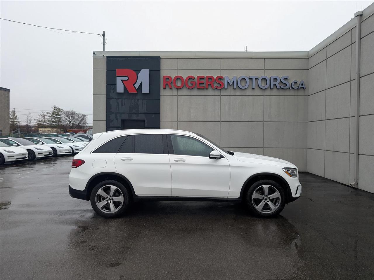 2022 Mercedes-Benz GLC 300 4MATIC - NAVI - PANO ROOF - 360 CAM - TECH FEATURES Photo4