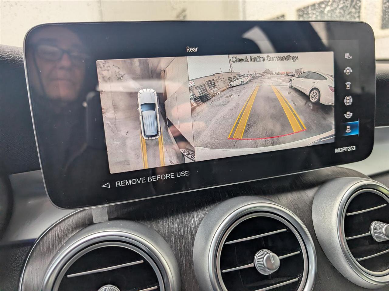 2022 Mercedes-Benz GLC 300 4MATIC - NAVI - PANO ROOF - 360 CAM - TECH FEATURES Photo
