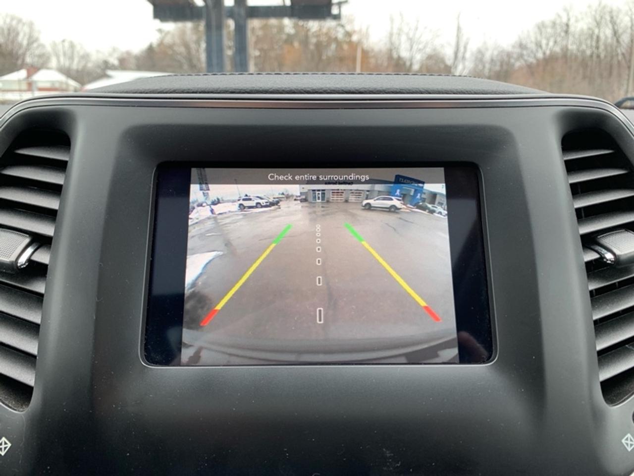 2019 Jeep Cherokee North  - Aluminum Wheels -  Android Auto Photo