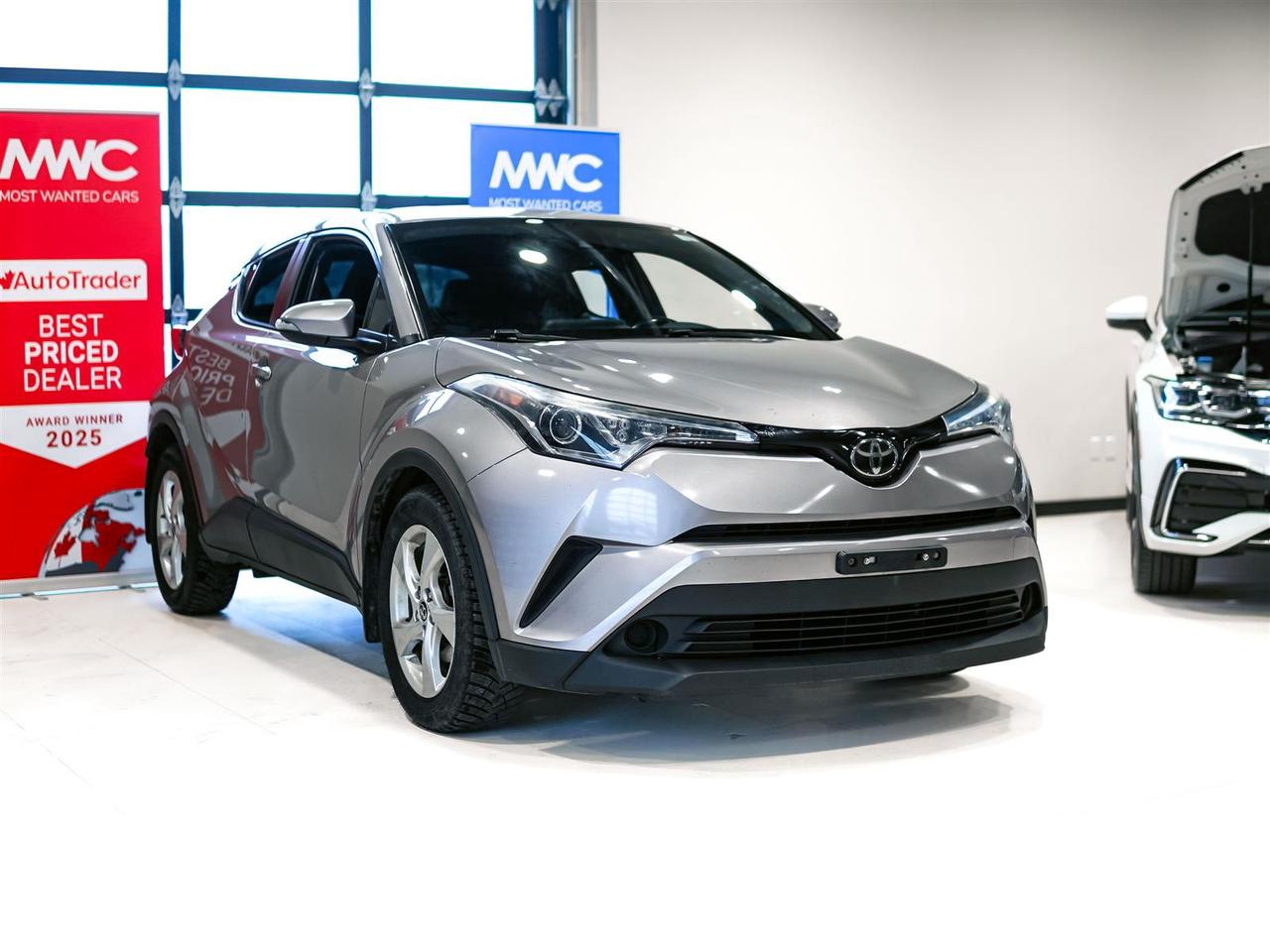 2018 Toyota C-HR XLE | NO ACCIDENTS | ALLOYS Photo3