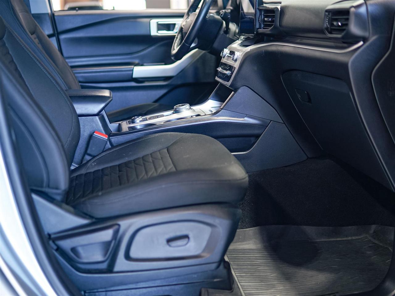 2021 Ford Explorer XLT 4WD | NO ACCIDENTS | 21 SERVICE REC Photo