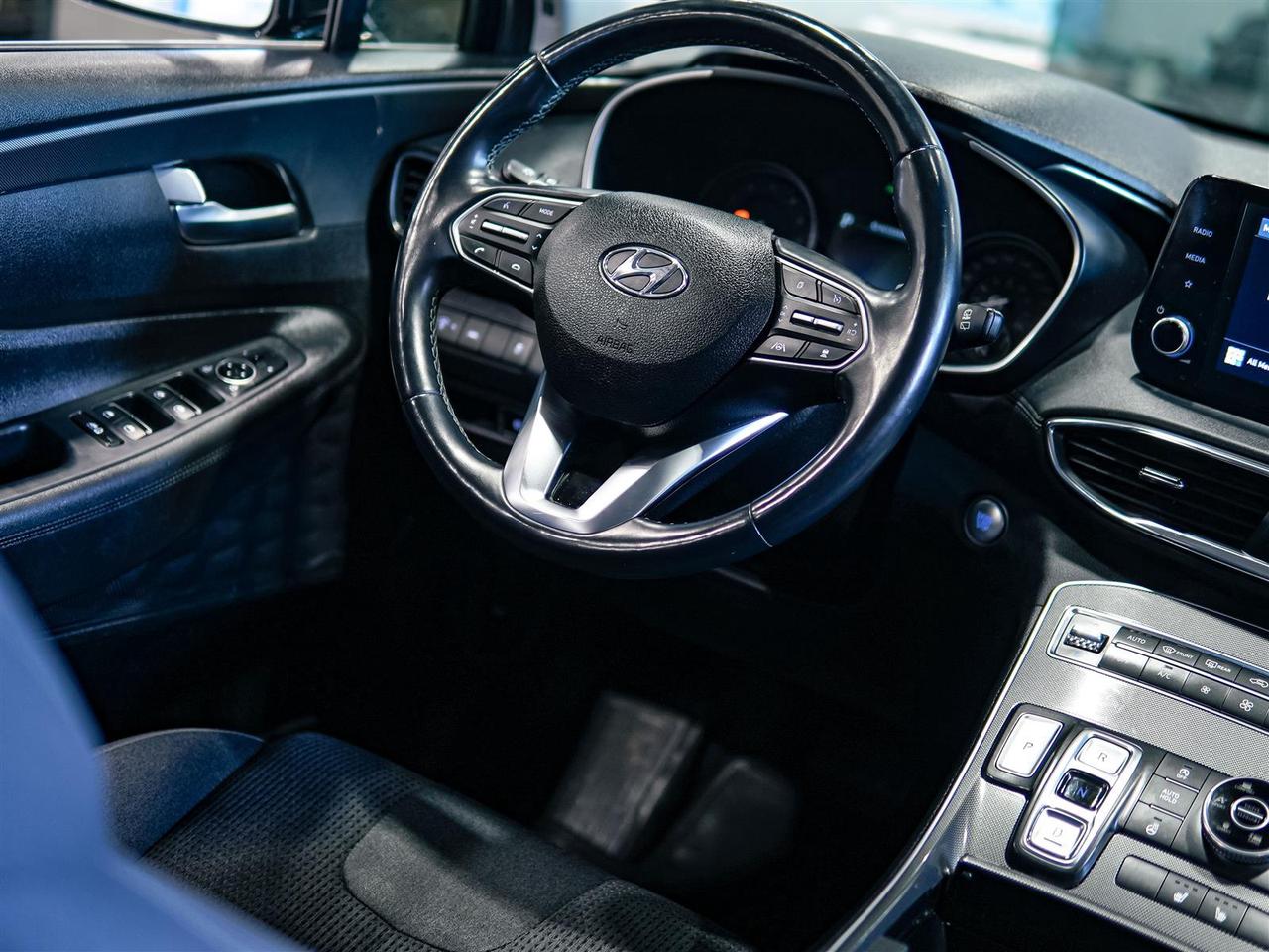 2022 Hyundai Santa Fe PREFERRED AWD | NO ACCIDENTS | BLIND SPOT Photo
